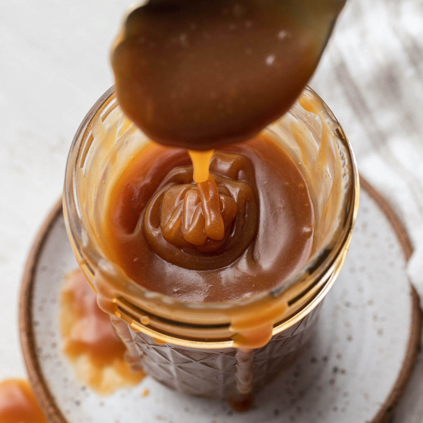 homemade salted caramel sauce - Article 3